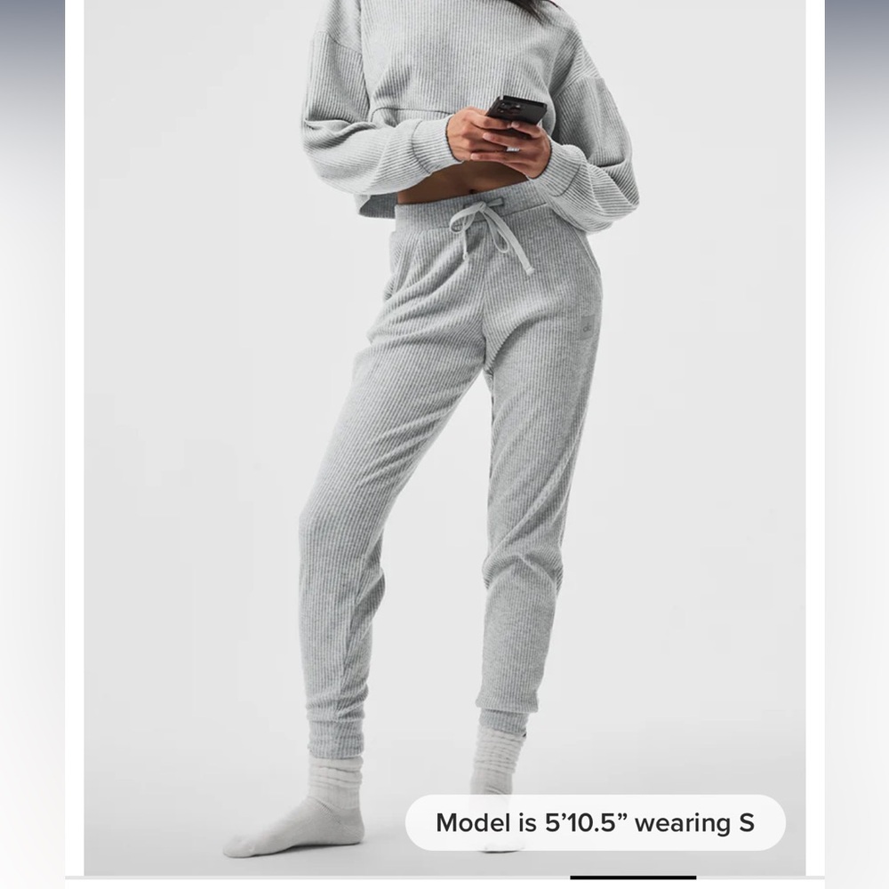 ALO Muse Sweatpants
